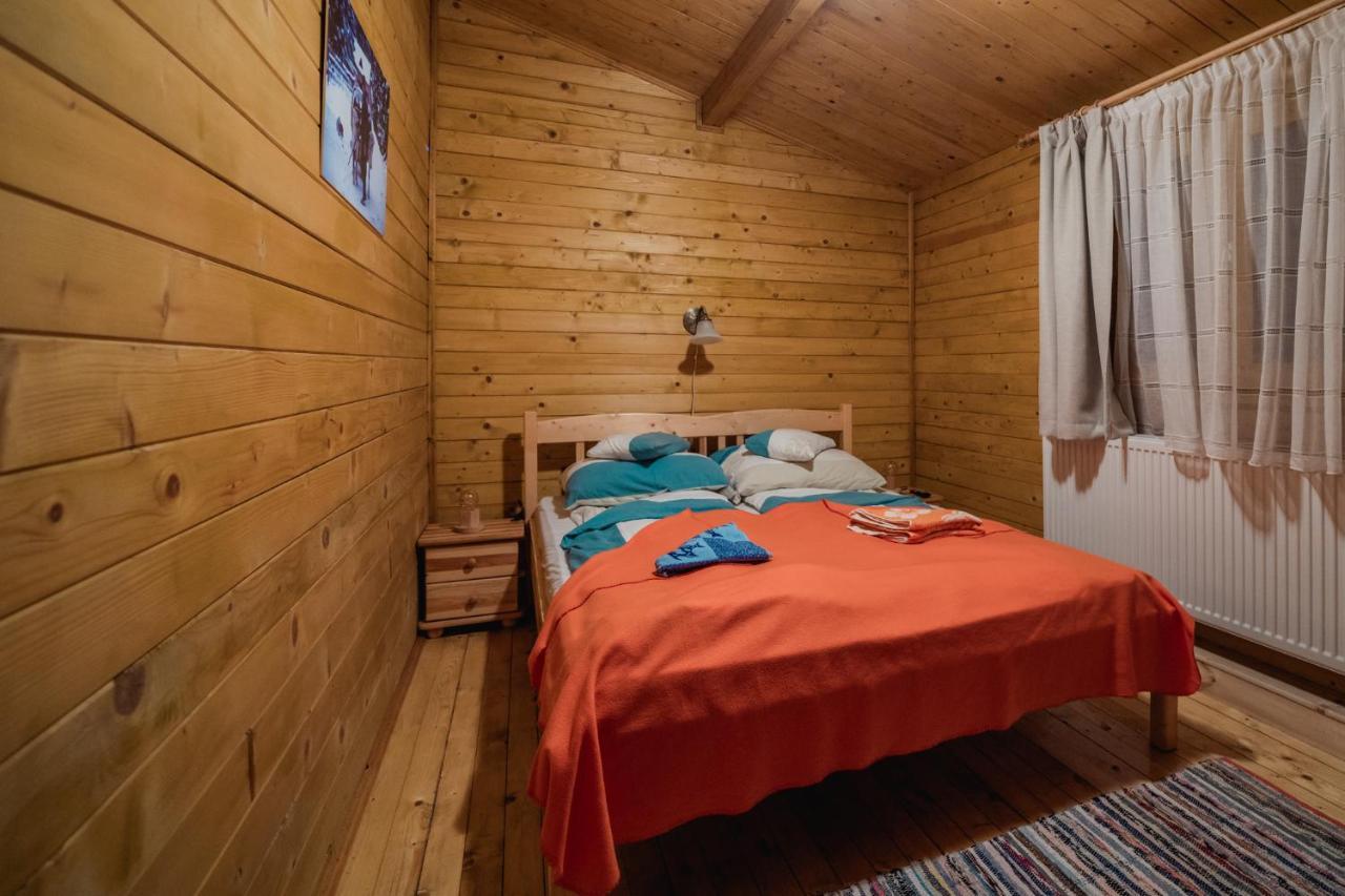 Biotour Camping & Restaurant Ghimeş-Făget エクステリア 写真