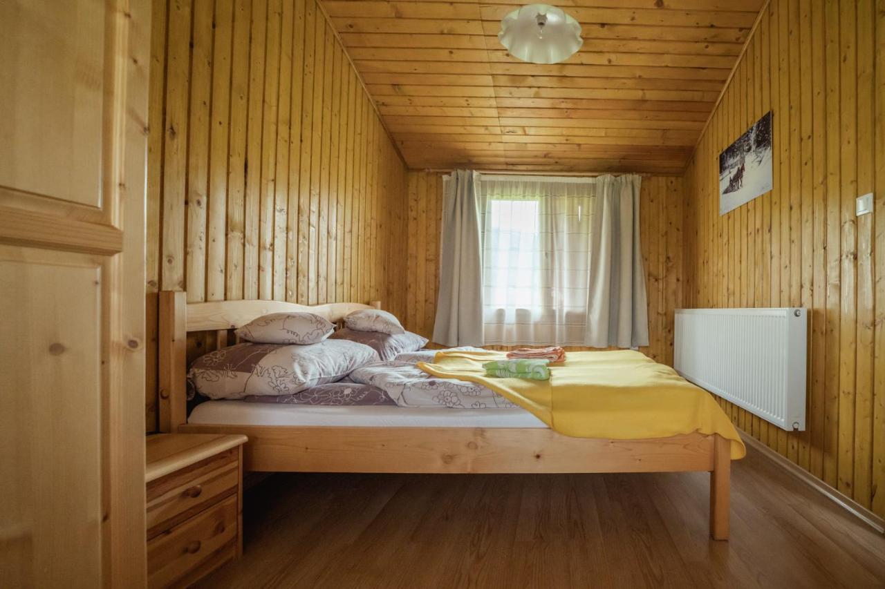 Biotour Camping & Restaurant Ghimeş-Făget エクステリア 写真