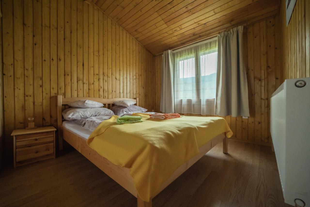 Biotour Camping & Restaurant Ghimeş-Făget エクステリア 写真