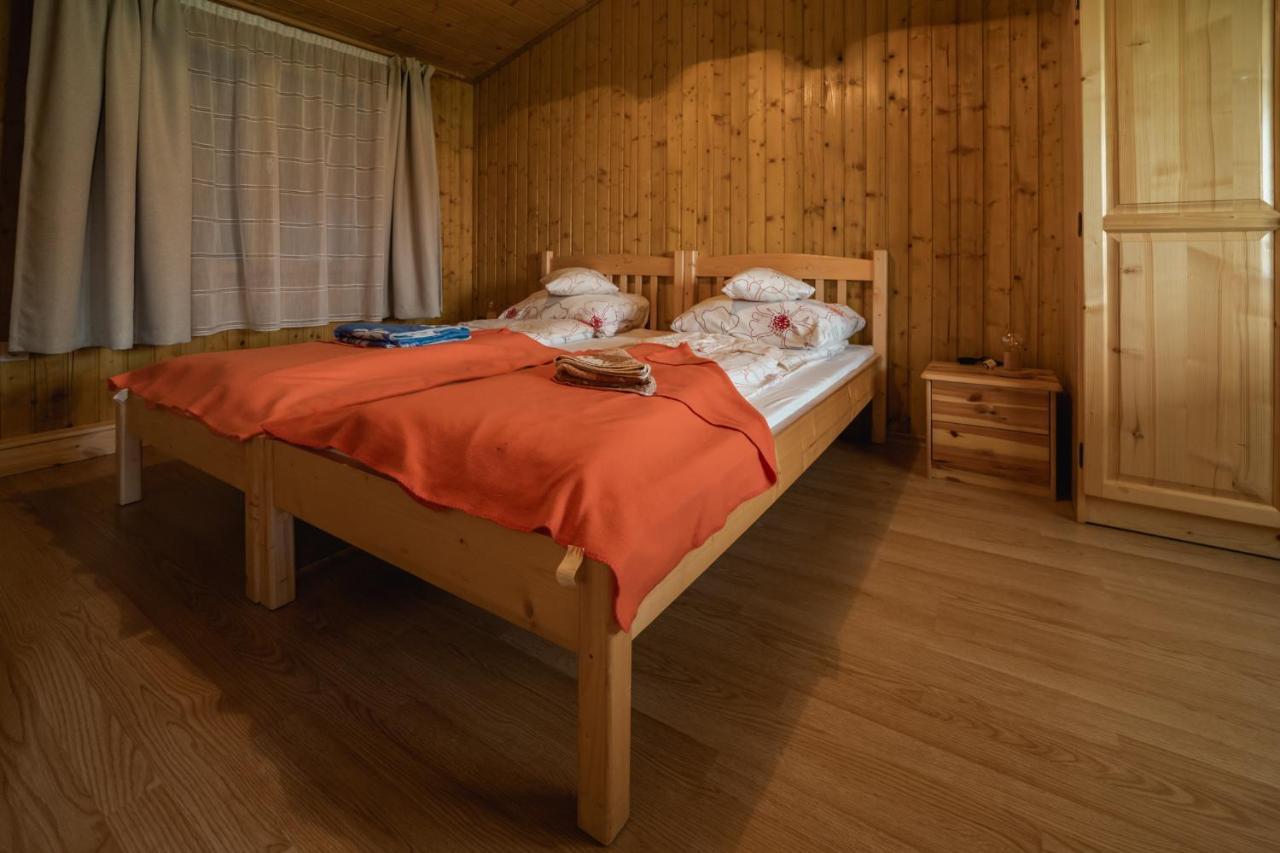 Biotour Camping & Restaurant Ghimeş-Făget エクステリア 写真
